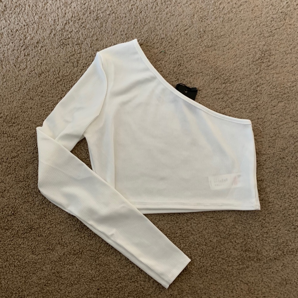 NWT one shoulder crop top